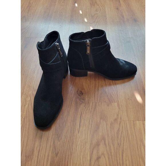 Blondo Women's Black Waterproof Suede Leather‎ Ankle Boots Size 6.5 - Picture 1 of 10